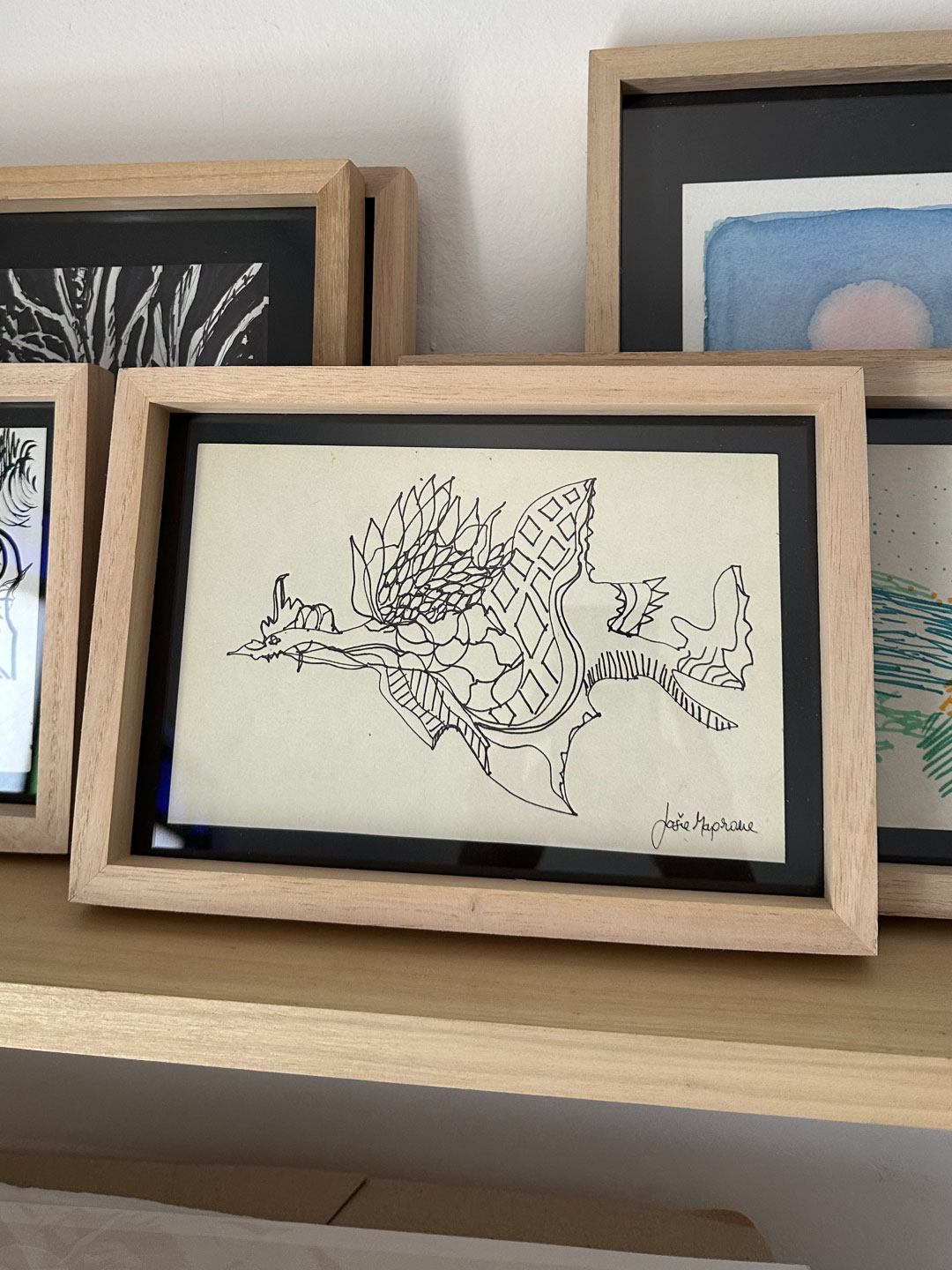 “El dragón” Dibujo — detalle